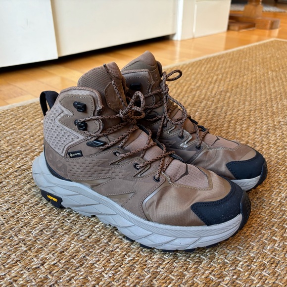 Hoka  Anacapa Gore-Tex Hiking Boots. Size 40 (US womens 9) - Picture 1 of 6